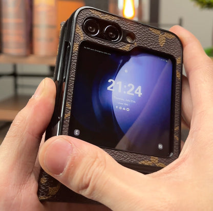Monogram Prestige Flip Case