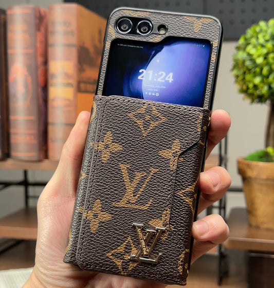 Monogram Prestige Flip Case