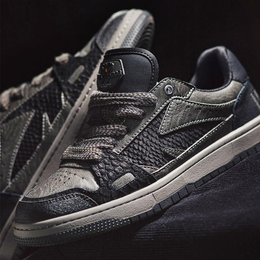 VIRIDIAN SNEAKER CO. – “Black Mamba” Textured Low-Top Retro Trainer