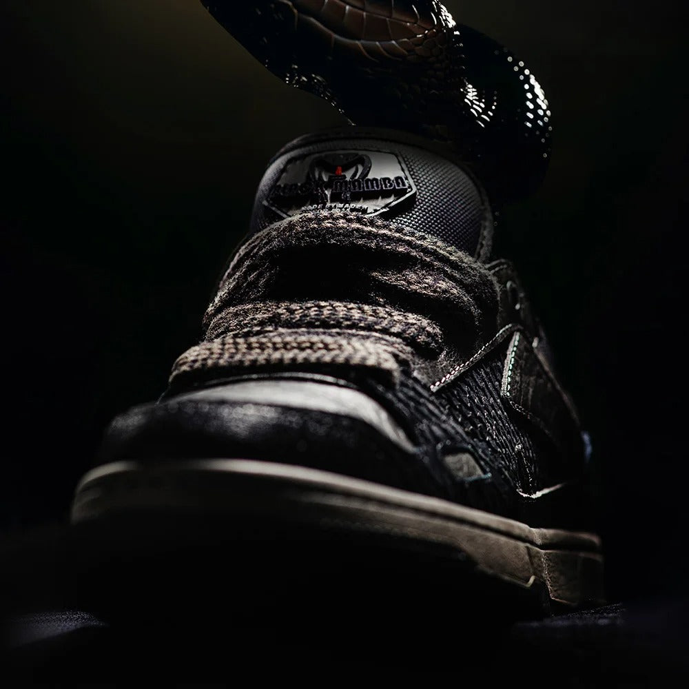 VIRIDIAN SNEAKER CO. – “Black Mamba” Textured Low-Top Retro Trainer
